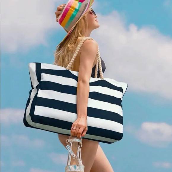 Beach Bags Waterproof Tote with Zipper nwt - Picture 9 of 10